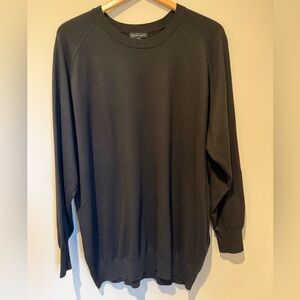 Universal Standard Eco Relaxed Core Sweater, Black. Size M (18/20)